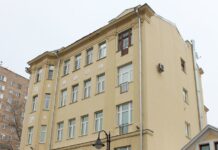 В Москве завершили капремонт 17 исторических домов с французскими балконами за десятилетие v moskve zavershili kapremont 17 istoricheskih domov s franczuzskimi balkonami za desyatiletie-politgolos-ru-174170354000-0