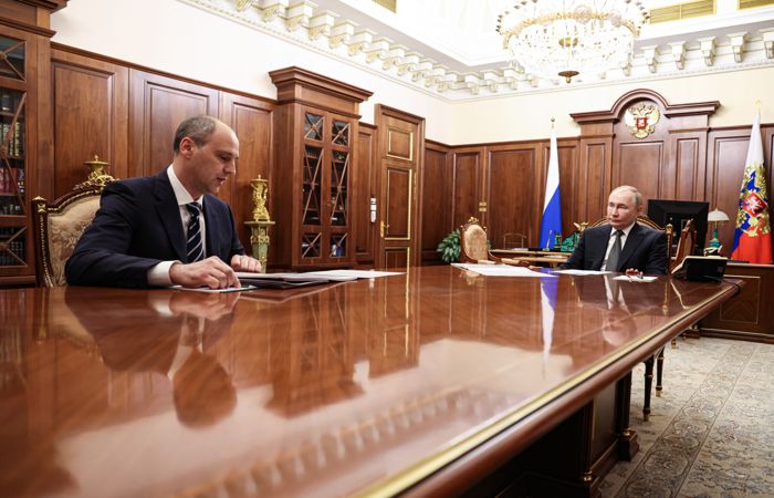 Путин предложил Денису Паслеру стать врио главы Свердловской области