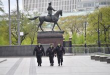 Жесткий поворот приговора туляку за осквернение памятника Жукову zhestkij povorot prigovora tulyaku za oskvernenie pamyatnika zhukovu-politgolos-ru-174175385700-0