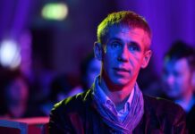 Алексей Панин и Росфинмониторинг — Актер настаивает на возвращении aleksej panin i rosfinmonitoring akter nastaivaet na vozvrashhenii-politgolos-ru-174523541100-0