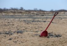 anapa i kuban operativno likvidiruyut posledstviya vybrosov mazuta s tankerov volgoneft-politgolos-ru-174447626900-0