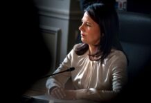 Анналена Бербок предупреждает США о стратегии затягивания Путина annalena berbok preduprezhdaet ssha o strategii zatyagivaniya putina-politgolos-ru-174350162500-0