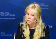 ekaterina mizulina i vladislav davankov  dialog o pashe tehnike i mvd-politgolos-ru-174473683900-0