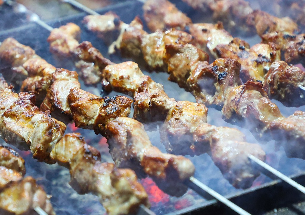 Диетолог перечислил страшные последствия употребления шашлыков