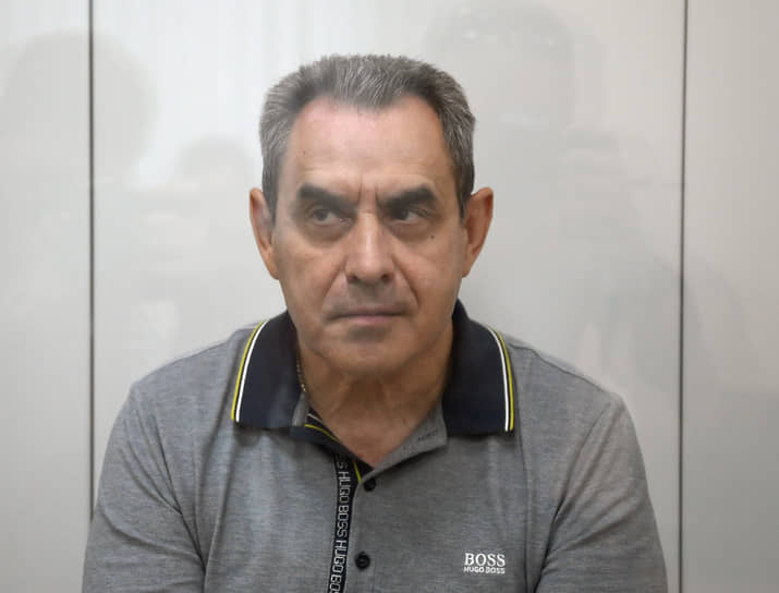 Бывший заместитель командующего Ленинградским военным округом Валерий Муминджанов