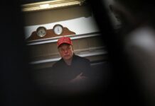 Илон Маск предрекает кризис ЕС из-за миграции и угрозы терроризма ilon mask predrekaet krizis es izza migraczii i ugrozy terrorizma-politgolos-ru-174387592200-0