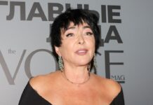 Конфликт Лолиты Милявской и Союза добровольцев Донбасса - отмена концерта konflikt lolity milyavskoj i soyuza dobrovolczev donbassa otmena konczerta-politgolos-ru-174497210700-0