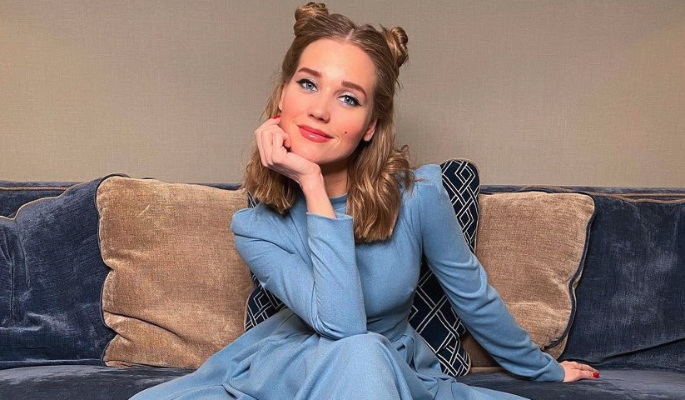 Устроившую скандал во время напряженной работы Асмус погнали в шею со съемочной площадки