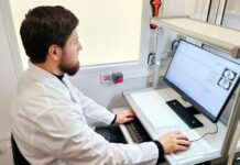 Максим Забелин отметил более 2500 выездов мобильных медкомплексов Подмосковья в 2025 году maksim zabelin otmetil bolee 2500 vyezdov mobilnyh medkompleksov podmoskovya v 2025 godu-politgolos-ru-174551623100-0