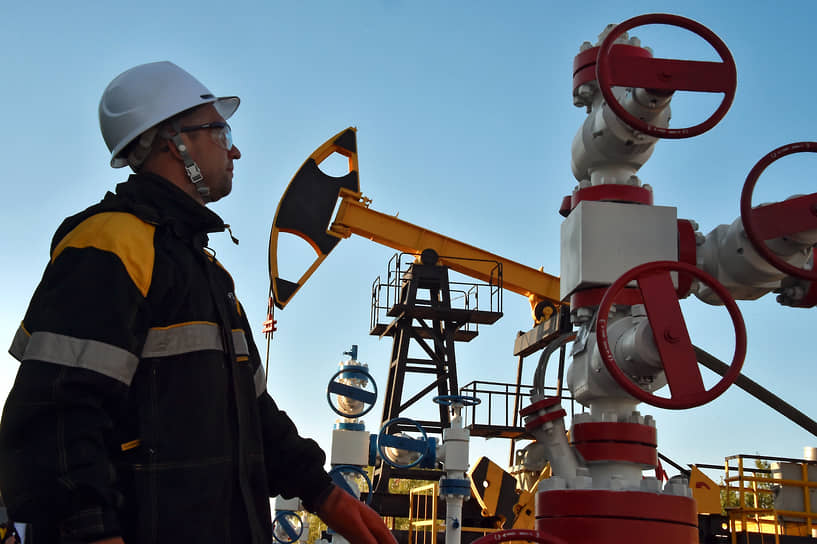 Минфин и правительство РФ в кризисе теряют триллионы в бюджете-2025-0