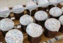 О’КЕЙ представляет Пасхальные куличи как символ традиций и новых вкусов okej predstavlyaet pashalnye kulichi kak simvol tradiczij i novyh vkusov-politgolos-ru-174490093700-0