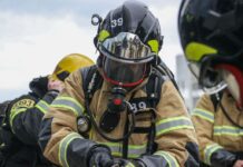 operativnaya rabota mchs v astrahani i chelyabinskoj oblasti  mery bezopasnosti-politgolos-ru-174512456500-0
