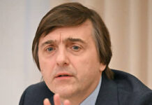 Сергей Кравцов сообщил, что рекордные 4 миллиона школьников написали «Диктант Победы» sergej kravczov soobshhil chto rekordnye 4 milliona shkolnikov napisali diktant pobedy-politgolos-ru-174557892500-0