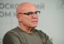 Сергей Мазаев о важности труда музыкантов — мнение о концертах ко Дню Победы sergej mazaev o vazhnosti truda muzykantov mnenie o konczertah ko dnyu pobedy-politgolos-ru-174473288100-0