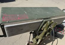 Штора К-12/700 от НПО Киловатт наносит удар по дронам на расстоянии 5 км shtora k12700 ot npo kilovatt nanosit udar po dronam na rasstoyanii 5 km-politgolos-ru-174550738200-0