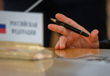 Владимир Путин утвердил закон о защите информационного пространства России vladimir putin utverdil zakon o zashhite informaczionnogo prostranstva rossii-politgolos-ru-174402980700-0