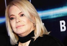 Яна Поплавская делится опытом борьбы с буллингом и вдохновляет как Красная Шапочка yana poplavskaya delitsya opytom borby s bullingom i vdohnovlyaet kak krasnaya shapochka-politgolos-ru-174452223800-0