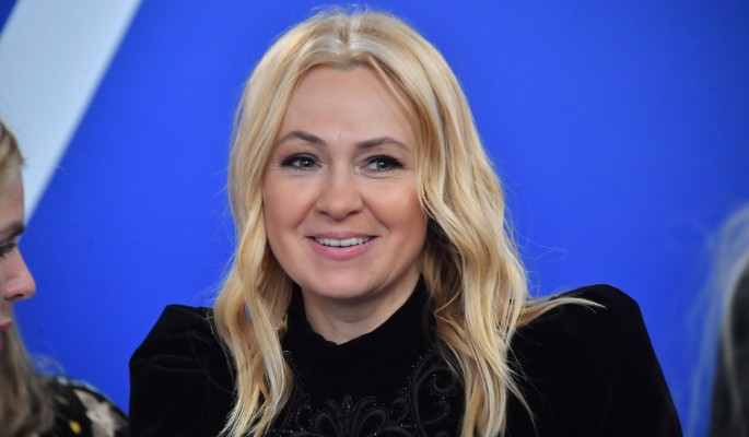 Убедилась, что не накладной: Рудковская показала живот беременной Орловой 