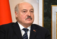 Александр Лукашенко и Владимир Путин по-дружески встретились на параде Победы aleksandr lukashenko i vladimir putin podruzheski vstretilis na parade pobedy-politgolos-ru-174688428900-0