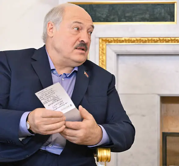 Александр Лукашенко представил стратегию развития животноводства Беларуси-0