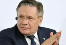 aleksej lihachyov i vladimir putin obsuzhdayut ukreplenie yadernogo shhita rossii-politgolos-ru-174782133600-0