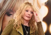 alla pugacheva i valerij leontev obsudyat vstrechi na festivale novaya volna-politgolos-ru-174859542200-0