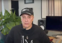 andrej razin obyasnil svoj shag v spore o slove paczana i pesnyah laskovogo maya-politgolos-ru-174697045700-0