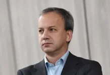 Аркадий Дворкович сообщил о близком решении FIDE по командам России и Белоруссии arkadij dvorkovich soobshhil o blizkom reshenii po komandam rossii i belorussii-politgolos-ru-174860653600-0