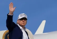 Дональд и Меланья Трамп рассказывают о своих невероятных финансовых успехах donald i melanya tramp rasskazyvayut o svoih neveroyatnyh finansovyh uspehah-politgolos-ru-174825376000-0