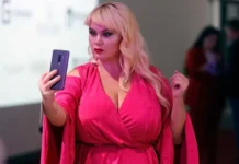 Екатерина Костромина и Lady Maria раскрыли главный антитренд 2025 для плюс-сайз ekaterina kostromina i raskryli glavnyj antitrend 2025 dlya plyussajz-politgolos-ru-174779787800-0