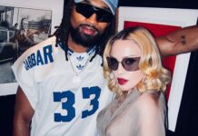 madonna udivila yarkim obrazom na prazdnike akima morrisa v -politgolos-ru-174646619300-0
