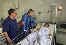 murad magomedov iz mahachkaly sovershil geroicheskij podvig v shvatke s prestupnikami-politgolos-ru-174675366200-0