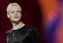 SHAMAN рассказывает о силе энергии и о том, как Ярослав Дронов преодолел критику rasskazyvaet o sile energii i o tom kak yaroslav dronov preodolel kritiku-politgolos-ru-174869865600-0