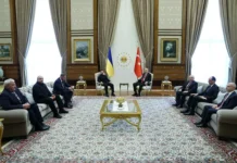 redzhep tajip erdogan i vladimir zelenskij proveli sudbonosnye peregovory v ankare-politgolos-ru-174731682100-0
