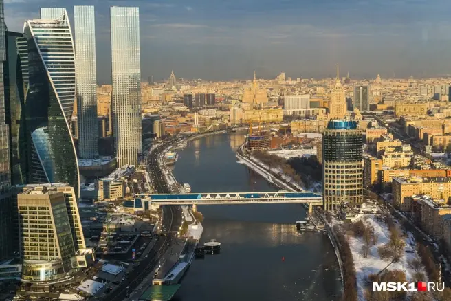 Теперь добраться до «Сити» пешком стало труднее | Источник: Артём Устюжанин / MSK1.RU