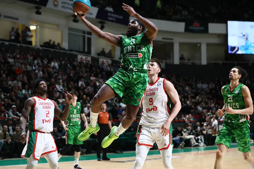 УНИКС и Велимир Перасович ведут серию с Локомотивом-Кубань, успехи Акун-Перселла и Миллера-0