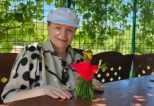 Валентина Теличкина вдохновляет участников Третьего кинофестиваля "КстоКино" valentina telichkina vdohnovlyaet uchastnikov tretego kinofestivalya kstokino-politgolos-ru-174824904600-0