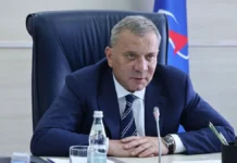 Юрий Борисов теперь представляет Архангельскую область в Совете Федерации yurij borisov teper predstavlyaet arhangelskuyu oblast v sovete federaczii-politgolos-ru-174772428700-0