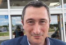 Алексей Чернышов возвращается на фоне ожидания Зеленского и скандала aleksej chernyshov vozvrashhaetsya na fone ozhidaniya zelenskogo i skandala-politgolos-ru-0