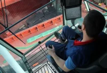 andzhelina dzholi viktor tihonov i vasilisk komanskij v sobytiyah 4 iyunya-politgolos-ru-0