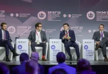 maksim oreshkin i eksperty obsudili ncz rossiya i tretij rim na pmef2025-politgolos-ru-0