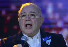 Петросян и Бедрос Киркоров зажгли на празднике с яркими моментами petrosyan i bedros kirkorov zazhgli na prazdnike s yarkimi momentami-politgolos-ru-174874556500-0