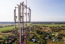 МегаФон и Алексей Женихов прокачали связь для садоводов Свердловской области megafon i aleksej zhenihov prokachali svyaz dlya sadovodov sverdlovskoj oblasti-politgolos-ru-0