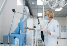 Мэр Москвы Собянин обсудил инновации в борьбе с COVID-19 и успехи вакцинации Спутником V mer moskvy sobyanin obsudil innovaczii v borbe s 19 i uspehi vakczinaczii sputnikom -politgolos-ru-0