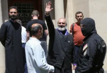 pashinyan vystupaet protiv garegina  i gruppy tashir v konflikte s armyanskoj apostolskoj czerkovyu-politgolos-ru-0