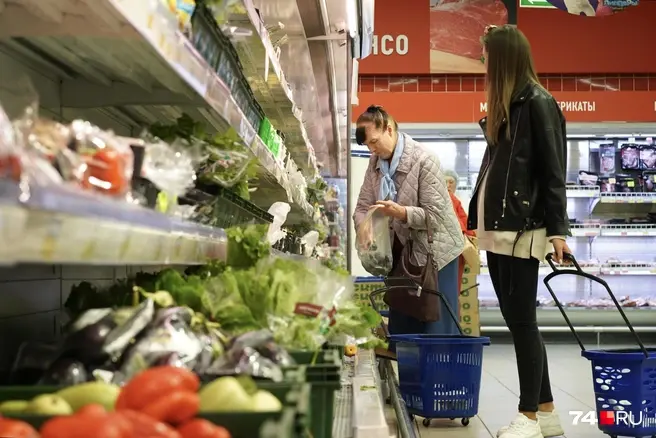 Правительство РФ планирует увеличить минимальный размер оплаты труда до 35 тысяч рублей к 2030 году | Источник: Наталья Лапцевич / 74.RU