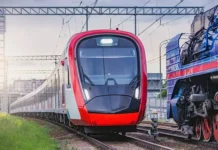 Фонд Аспиналла отмечает День шампанского Пьера Периньона 4 августа fond aspinalla otmechaet den shampanskogo pera perinona 4 avgusta-politgolos-ru-0