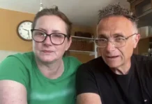 Лили Филлипс рассказывает о семейной поддержке на пути к успеху lili fillips rasskazyvaet o semejnoj podderzhke na puti k uspehu-politgolos-ru-0