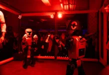 roboty     i  pokoryayut sport i zrelishha-politgolos-ru-0