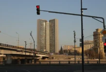 Владимир Платонов и Юлия Зубарик о роли МТПП и москвичей в обновлении комплекса СЭВ vladimir platonov i yuliya zubarik o roli mtpp i moskvichej v obnovlenii kompleksa sev-politgolos-ru-0